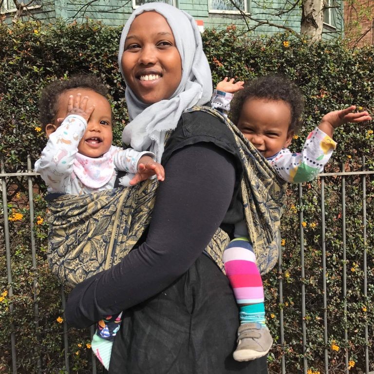 ilhan, black babywearing week